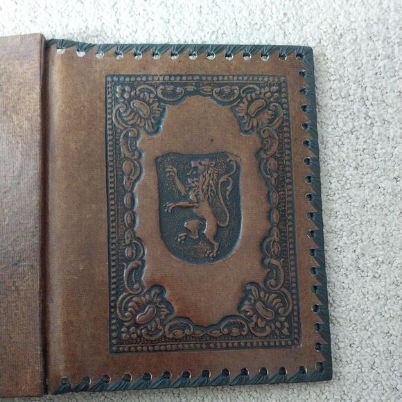 Rare 1930s Italian Leather Portfolio Book Cover Embossed Lion Emblem 8” - Picture 7 of 15